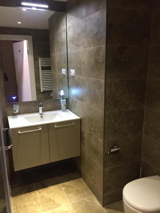 Apartment 16,26,27 Floors In Alliance Palace Batumi Zewnętrze zdjęcie